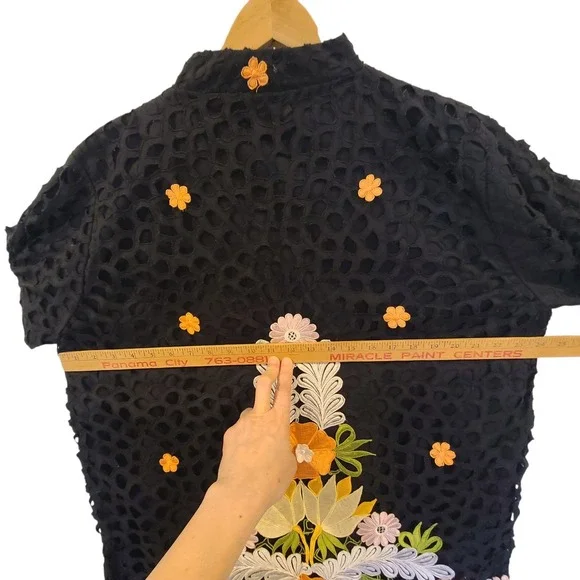 Vtg Queen Caro Of Honolulu Black Jacket Floral Embroidered Eyelet‎ Large Artsy - Picture 7 of 10